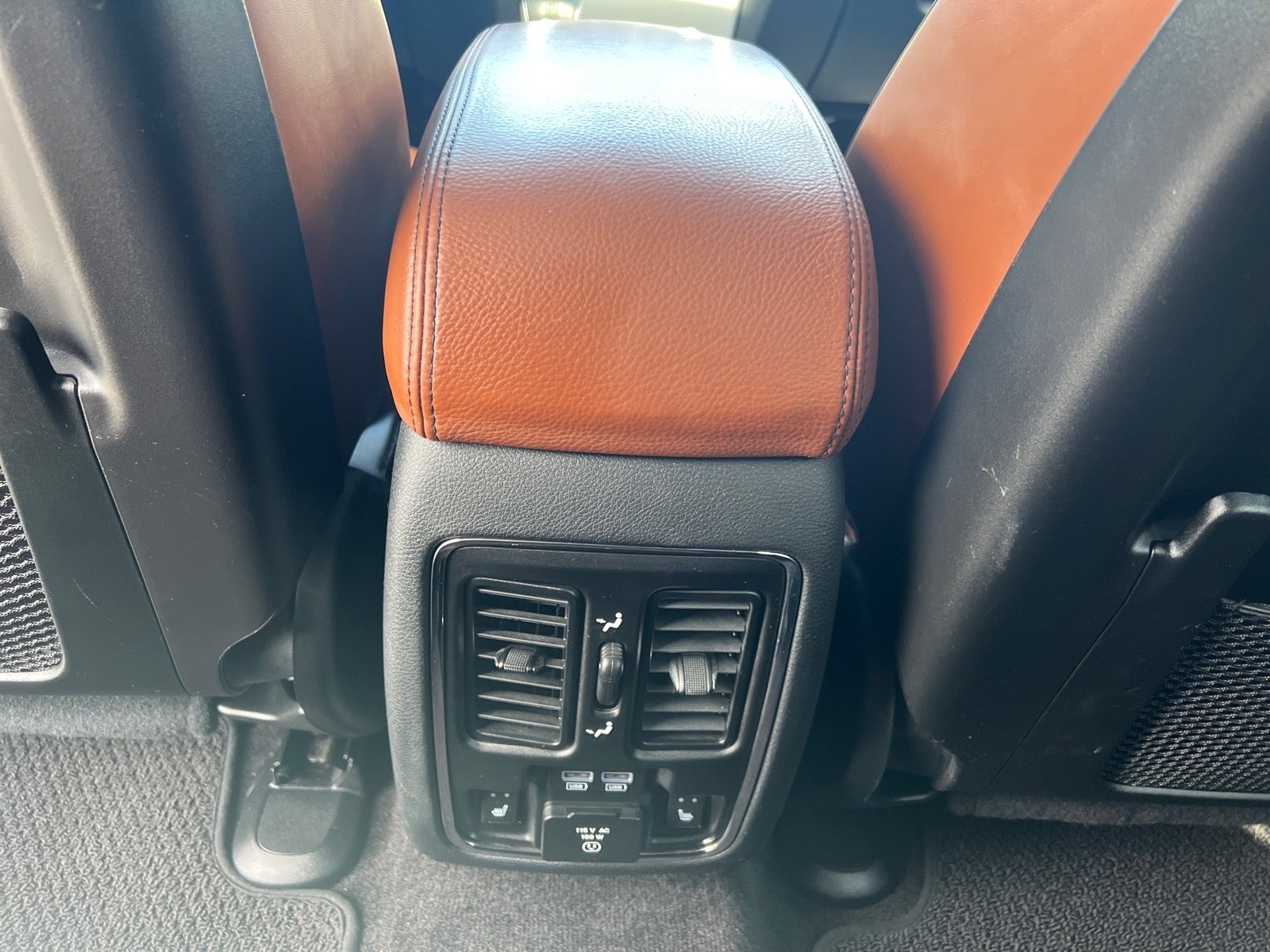 2018 Jeep Grand Cherokee Summit