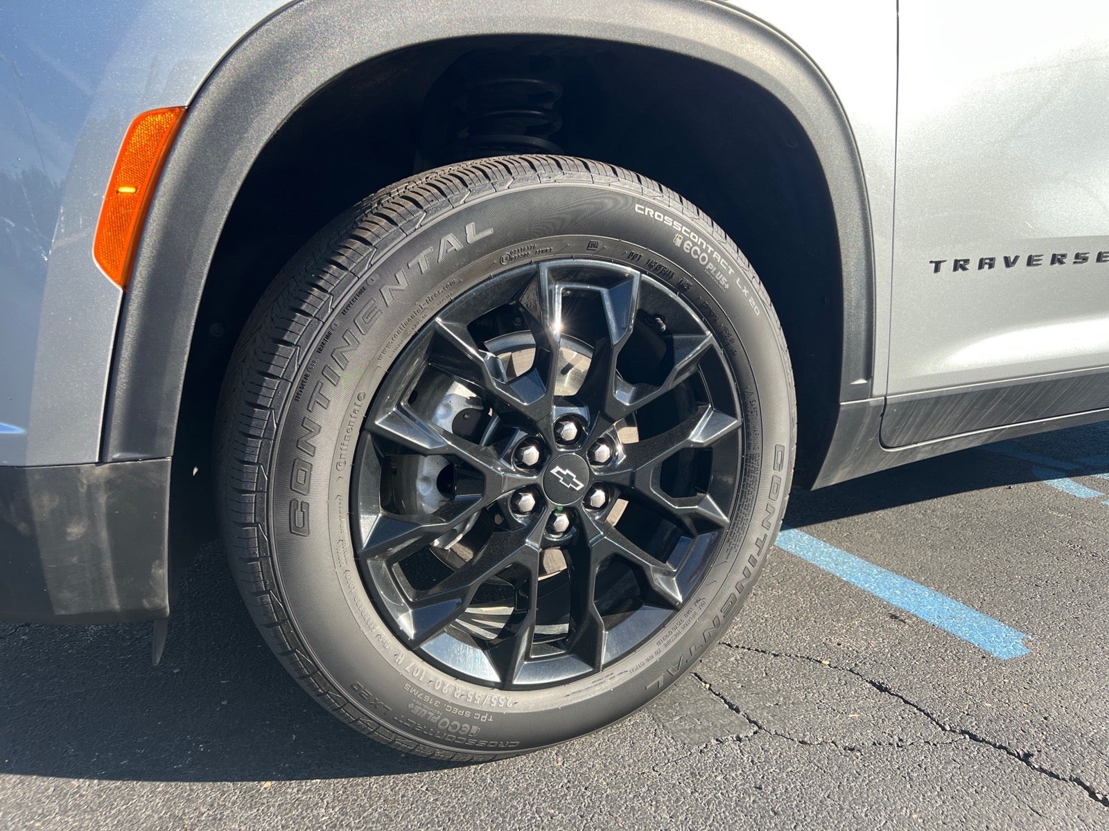 2024 Chevrolet Traverse LT