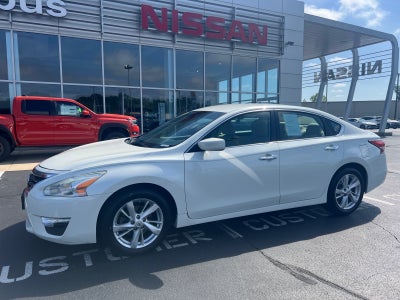 2014 Nissan Altima 2.5 SV