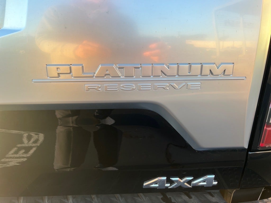 2023 Nissan Titan Platinum Reserve