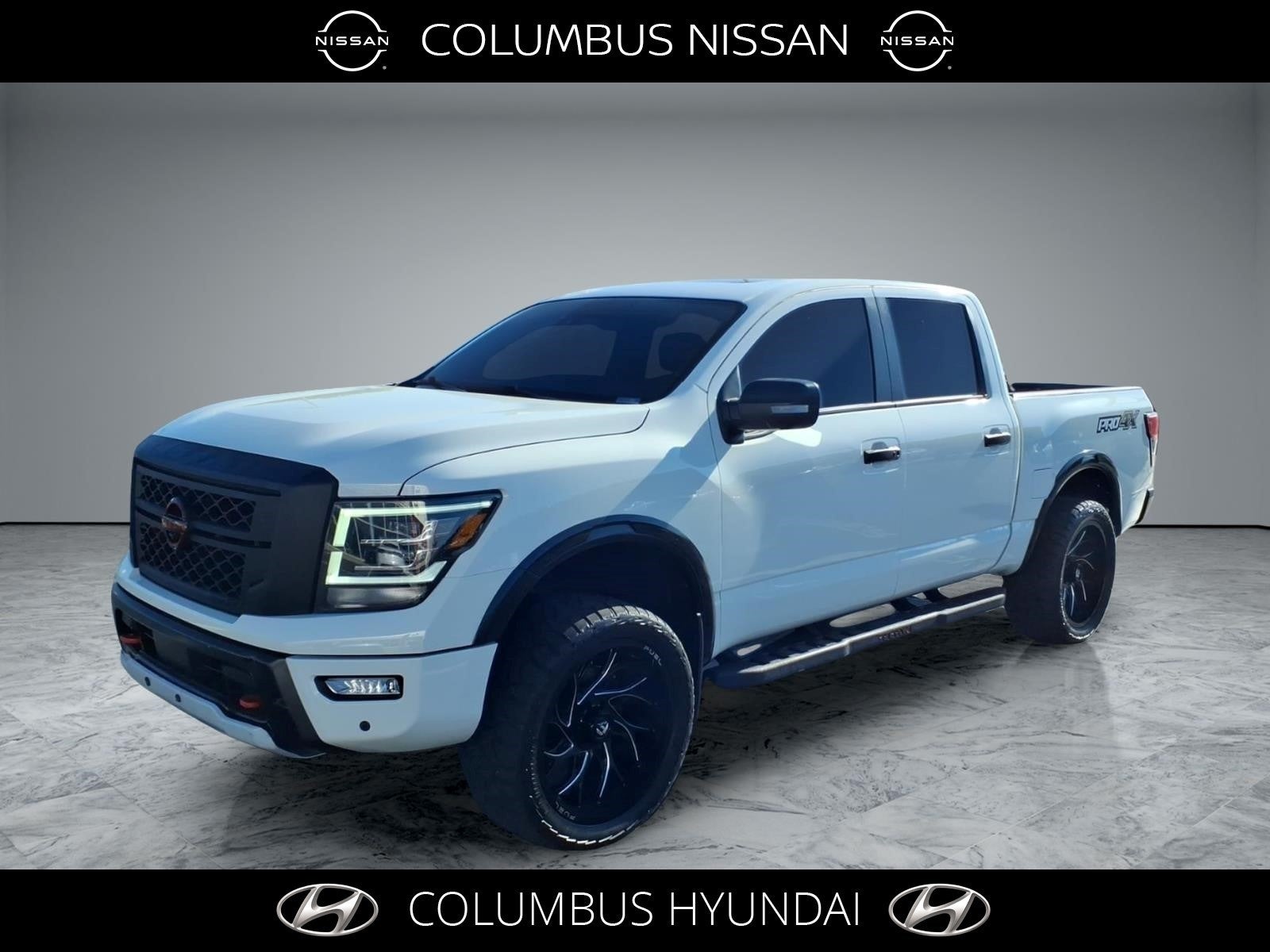 2023 Nissan Titan