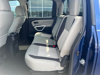 2024 Nissan Titan XD SV