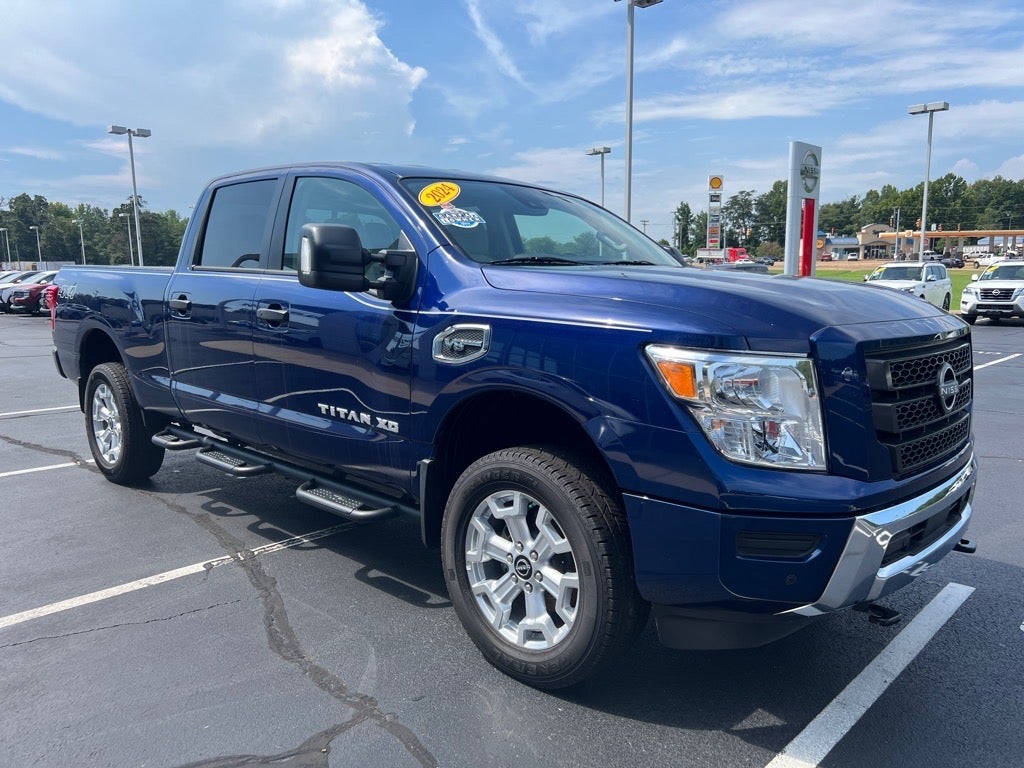 2024 Nissan Titan XD SV