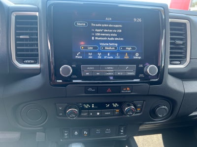 2024 Nissan Frontier SV