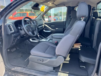 2024 Nissan Frontier SV