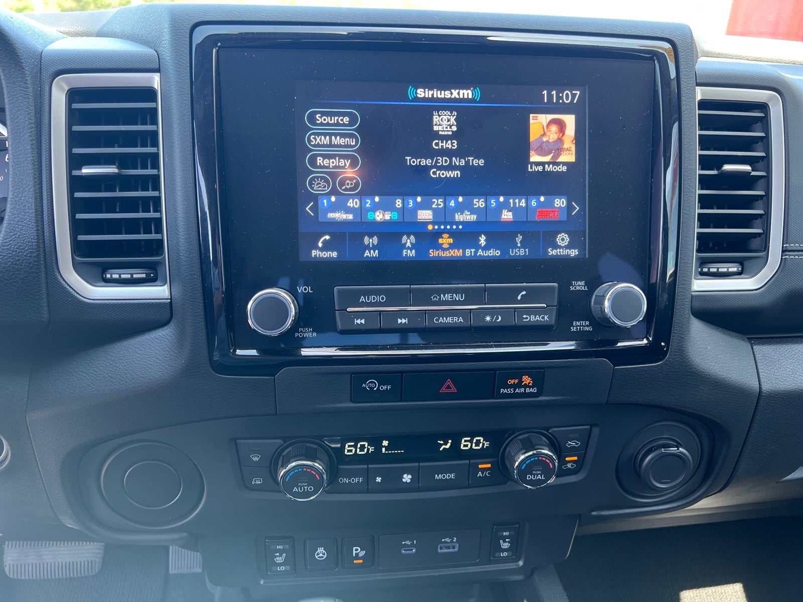 2024 Nissan Frontier SV