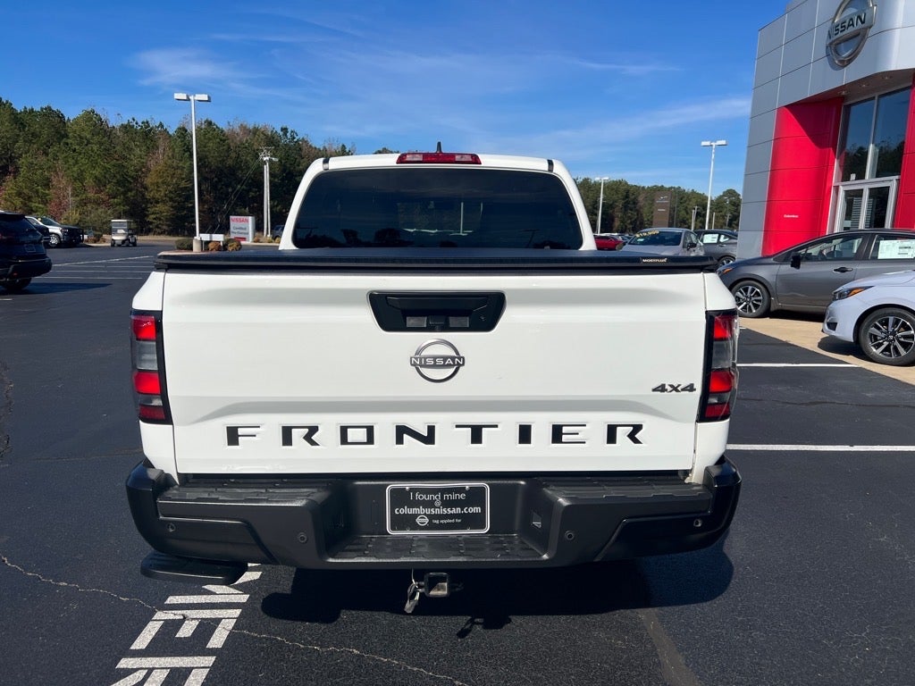 2022 Nissan Frontier S