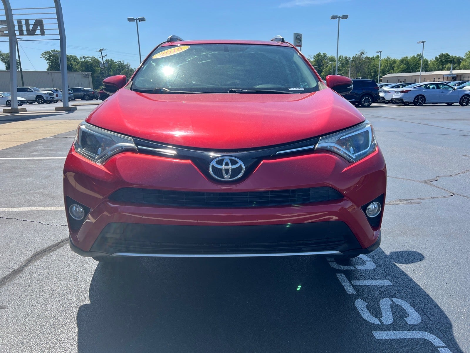 Used 2016 Toyota RAV4 XLE with VIN 2T3WFREV7GW247216 for sale in Columbus, MS