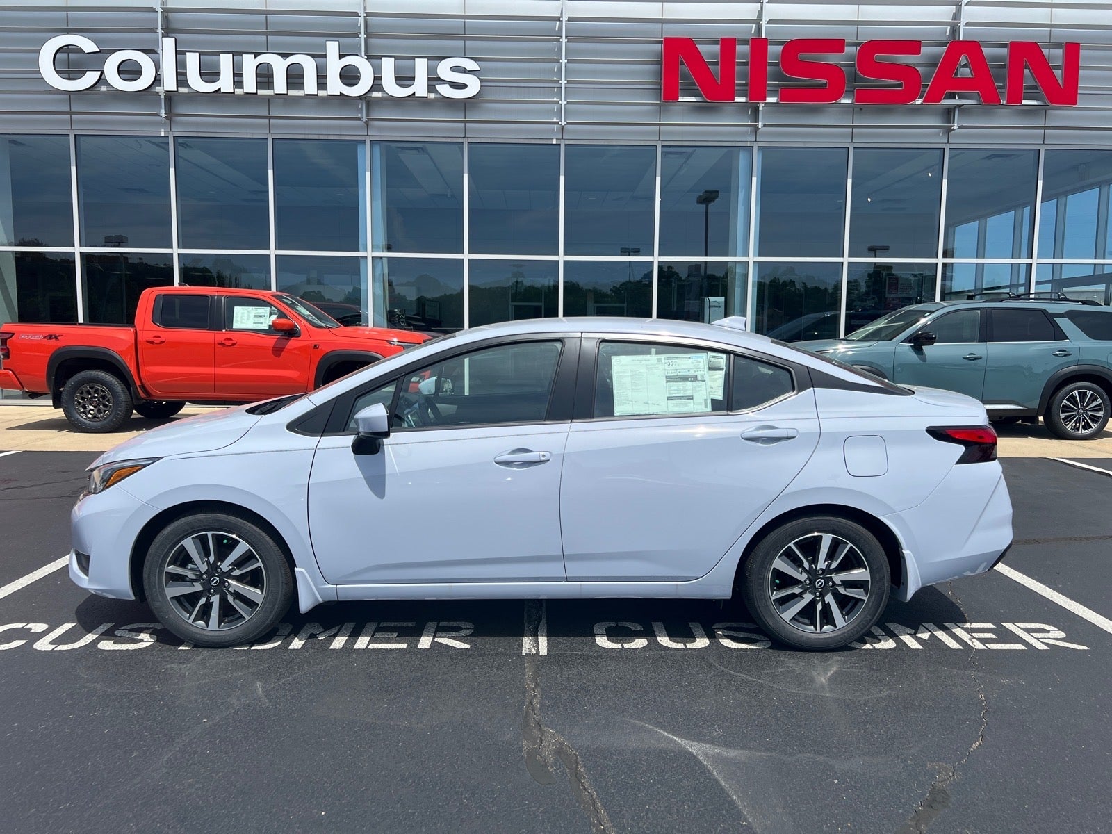 2025 Nissan Versa SV