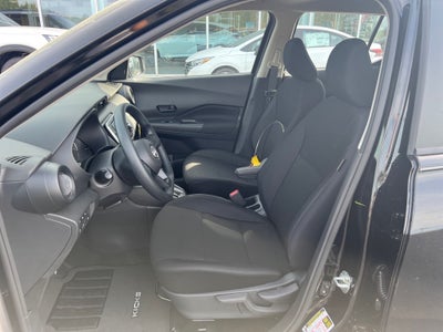 2025 Nissan Kicks Play S
