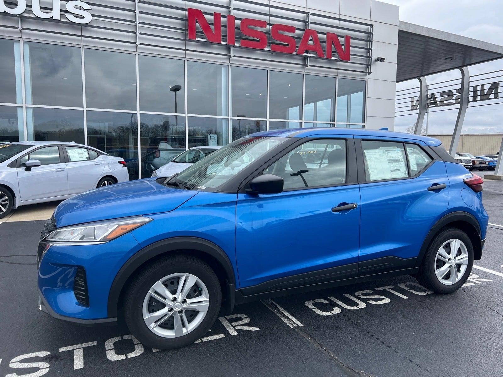 2025 Nissan Kicks Play S