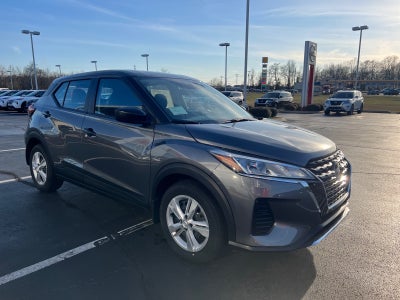 2025 Nissan Kicks Play S