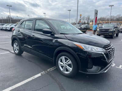 2025 Nissan Kicks Play S