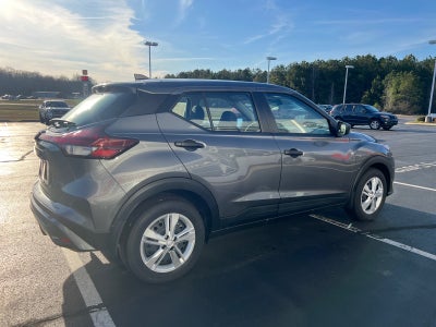 2025 Nissan Kicks Play S