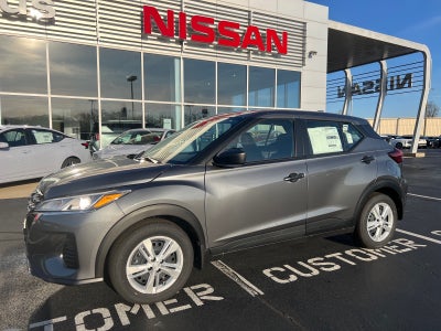 2025 Nissan Kicks Play S