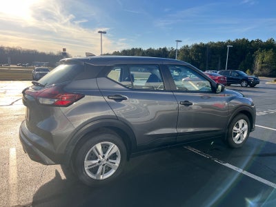 2025 Nissan Kicks Play S