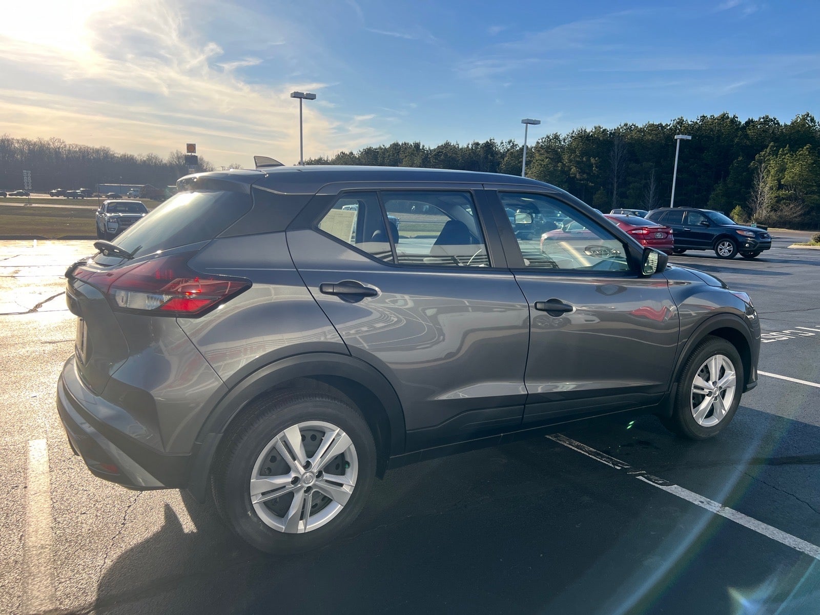 2025 Nissan Kicks Play S