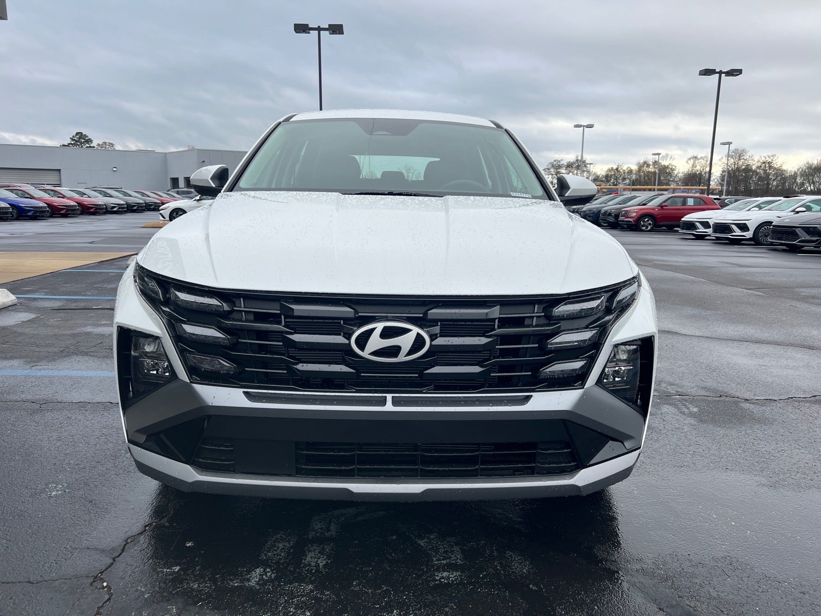 2026 Hyundai TUCSON SE