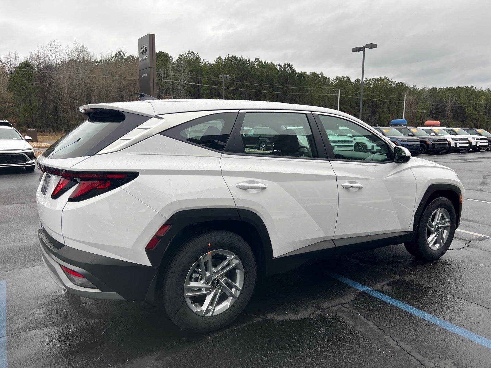 2026 Hyundai TUCSON SE