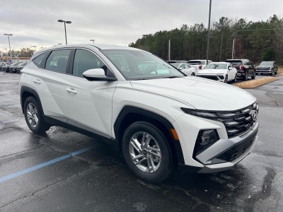 2026 Hyundai TUCSON SE