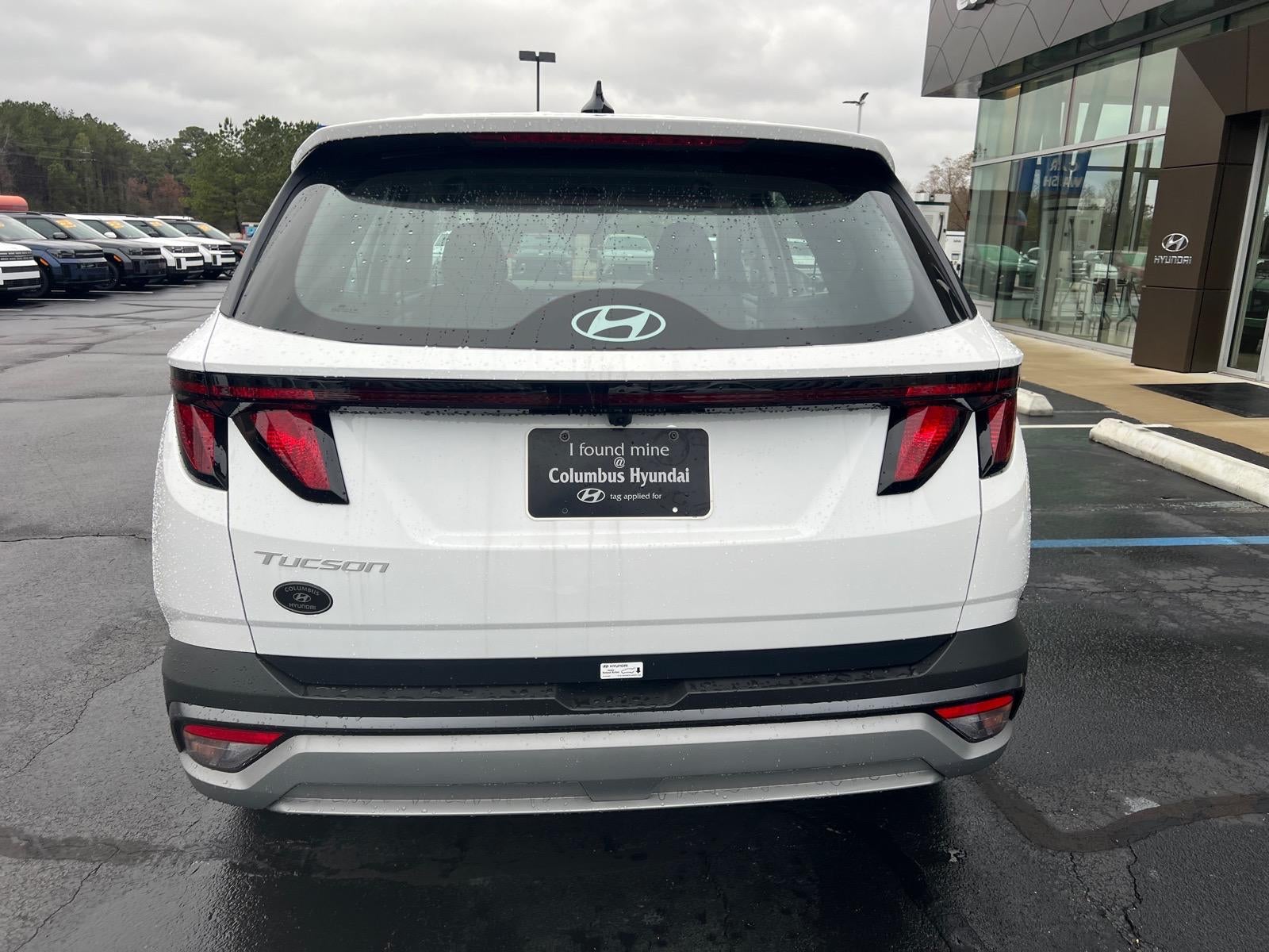 2026 Hyundai TUCSON SE