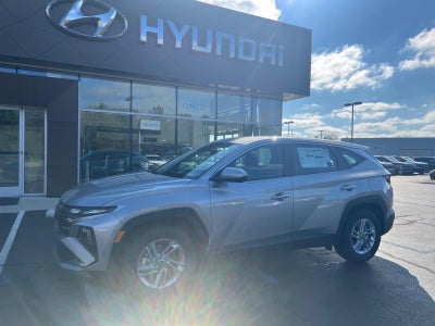 2026 Hyundai TUCSON SE