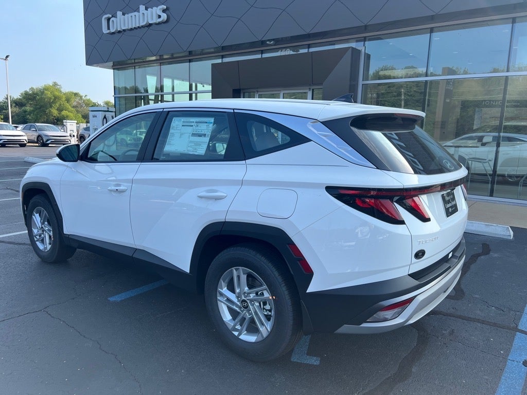 2026 Hyundai TUCSON SE