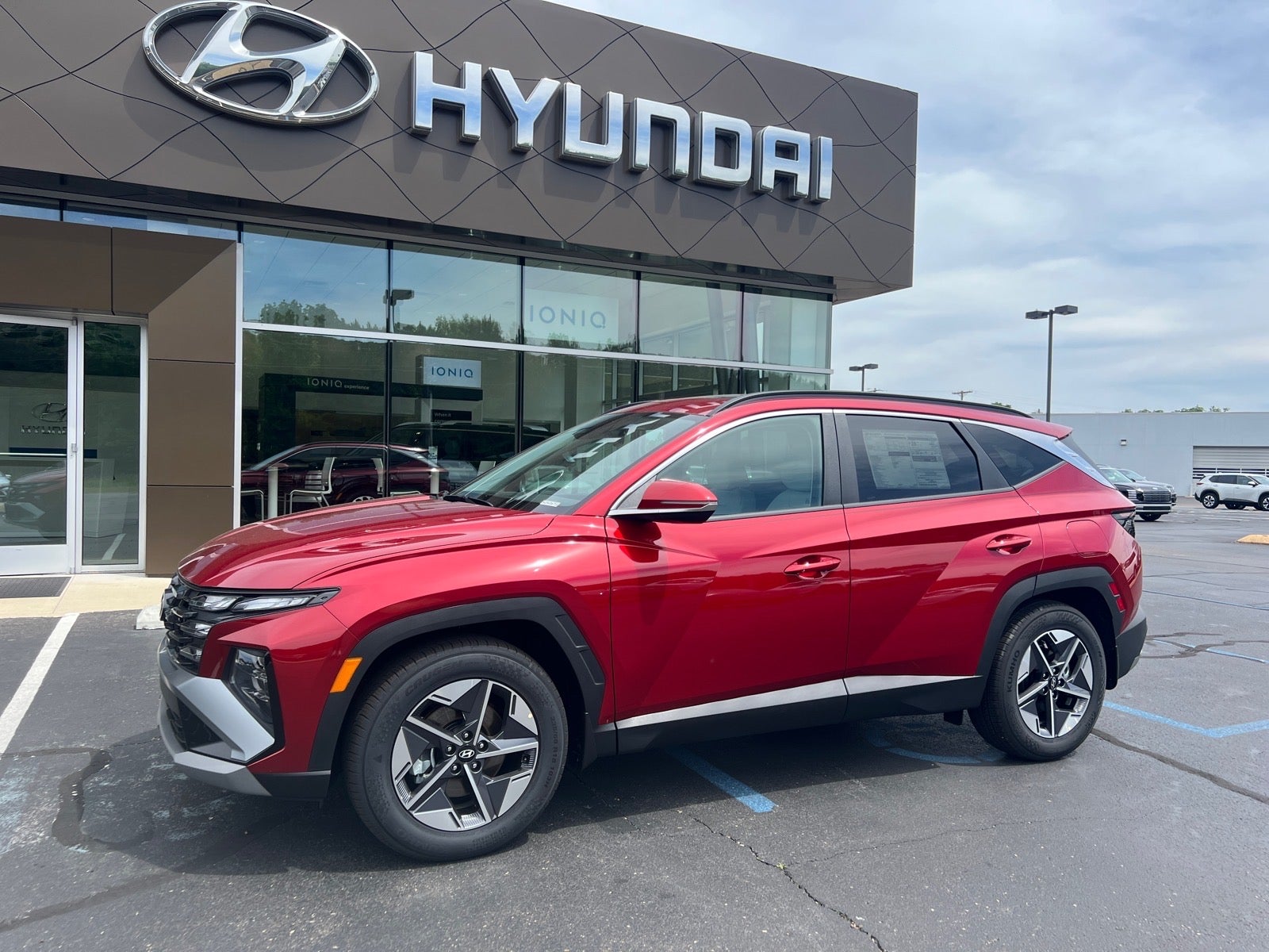 2026 Hyundai TUCSON SEL Premium