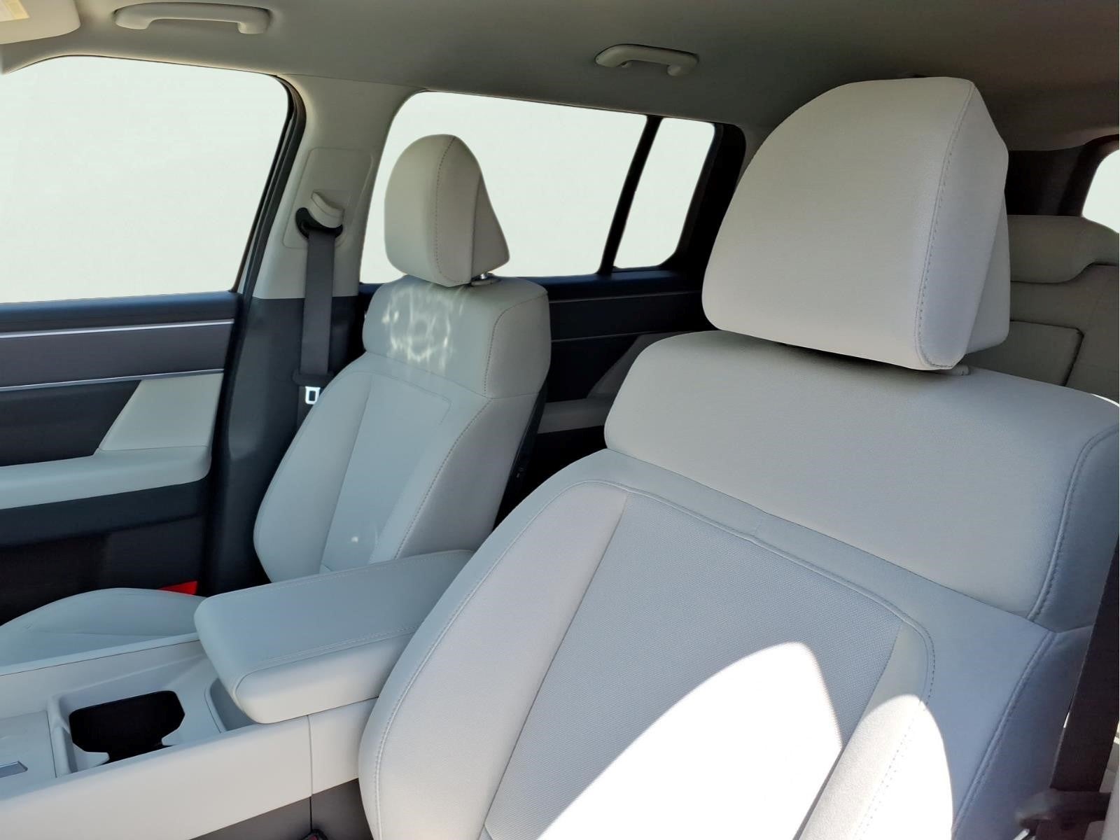 2027 Hyundai SANTA FE SE