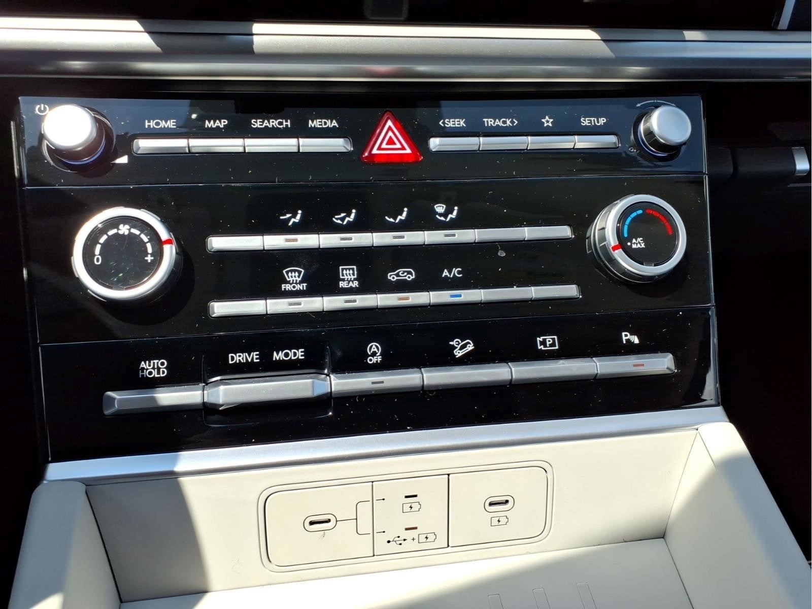 2027 Hyundai SANTA FE SE