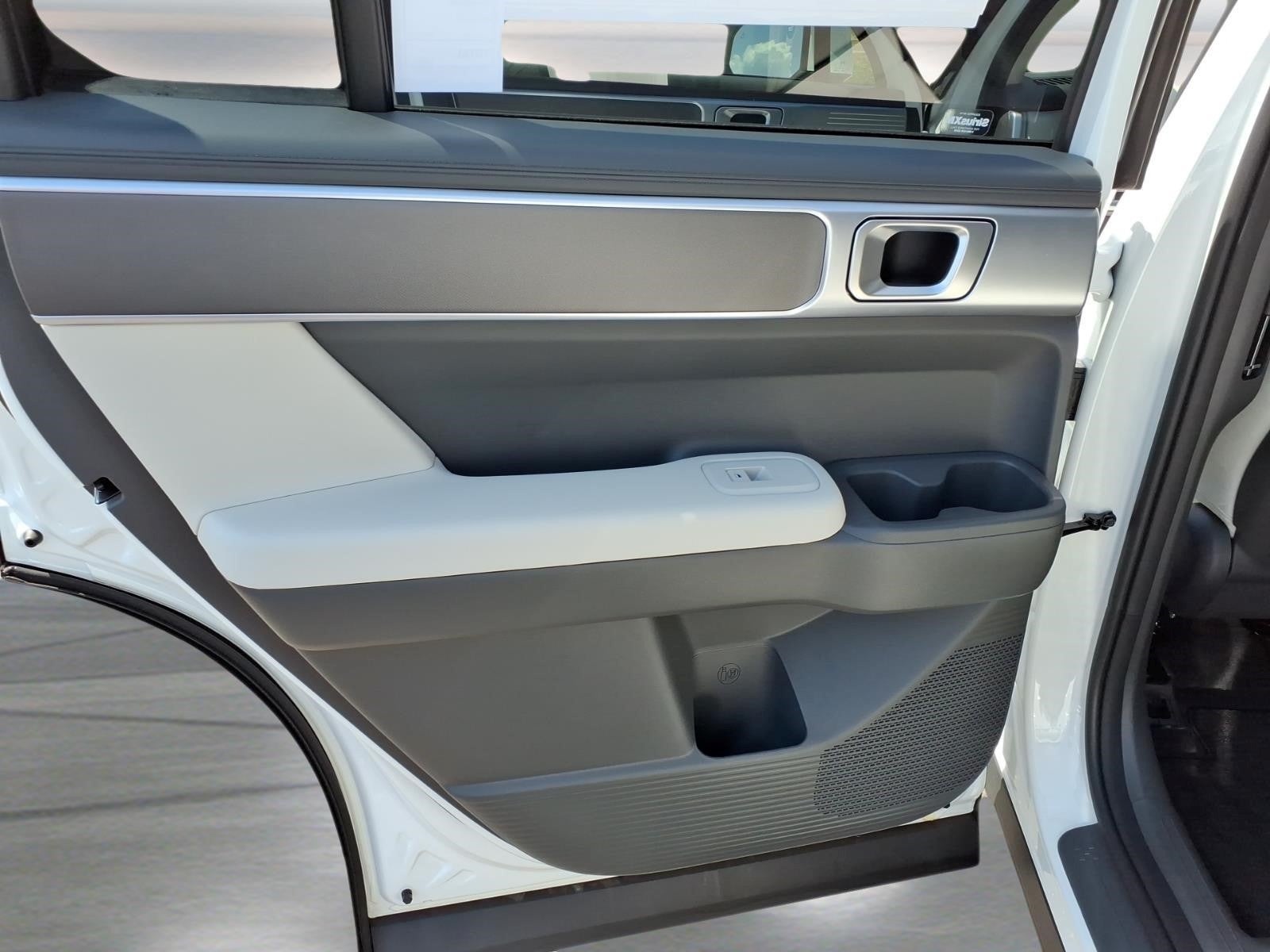2027 Hyundai SANTA FE SE