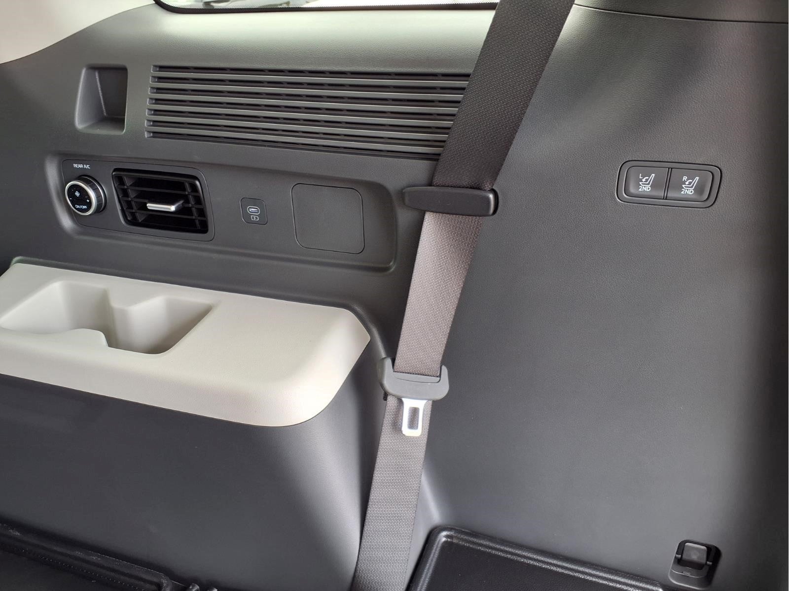 2027 Hyundai SANTA FE SEL