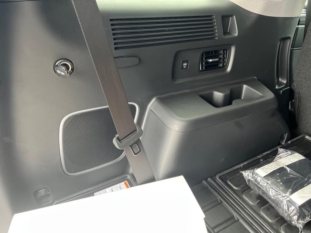 2025 Hyundai SANTA FE HYBRID Limited