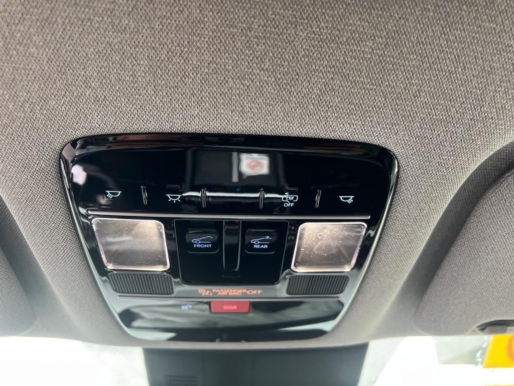 2025 Hyundai SANTA FE HYBRID Limited