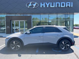 2025 Hyundai IONIQ 5 SEL