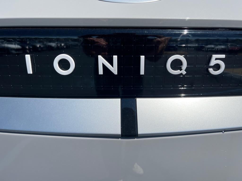 2025 Hyundai IONIQ 5 SEL