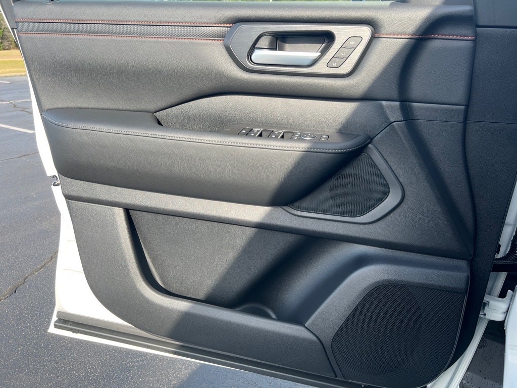 2025 Nissan Armada PRO-4X