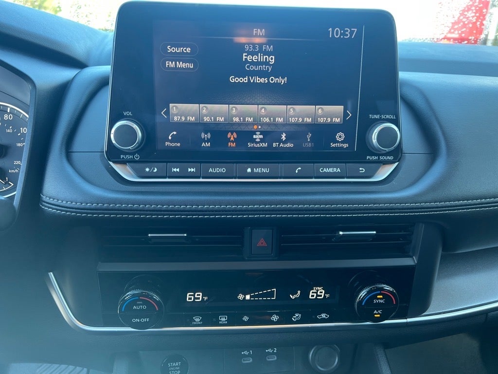 2024 Nissan Rogue SV