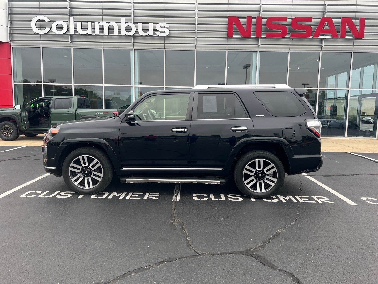 2021 Toyota 4Runner Limited RWD V6's photo