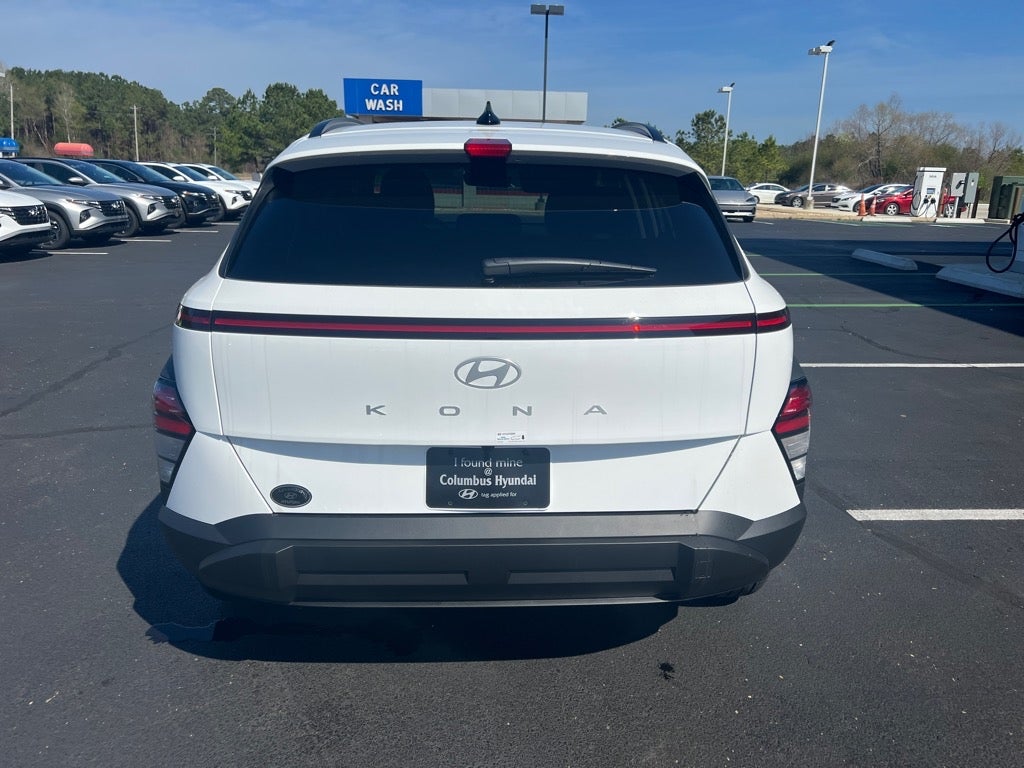 2024 Hyundai KONA SEL