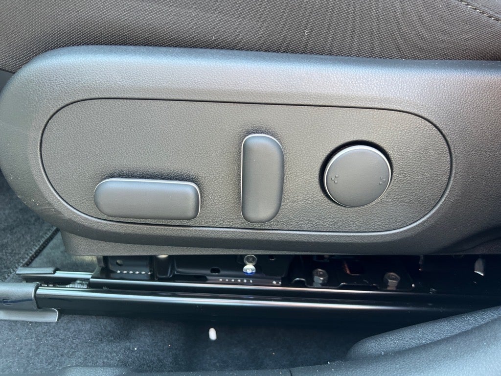 2025 Hyundai KONA ELECTRIC SEL