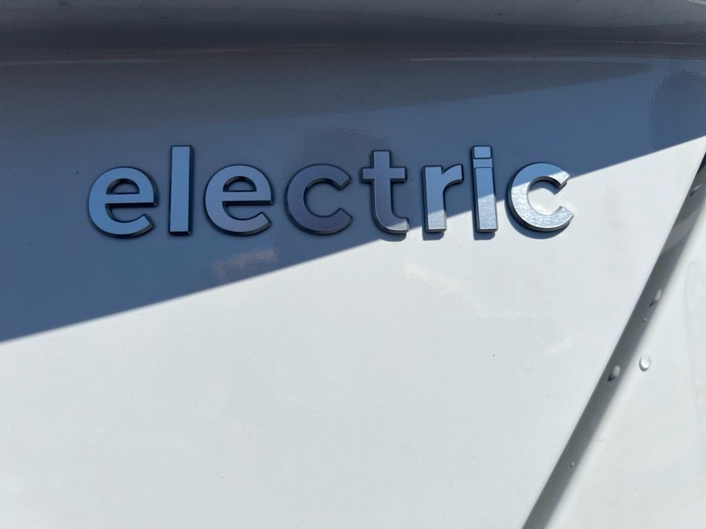 2025 Hyundai KONA ELECTRIC SEL