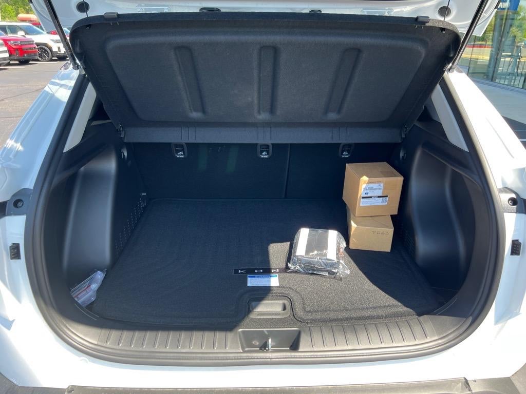 2025 Hyundai KONA ELECTRIC SEL