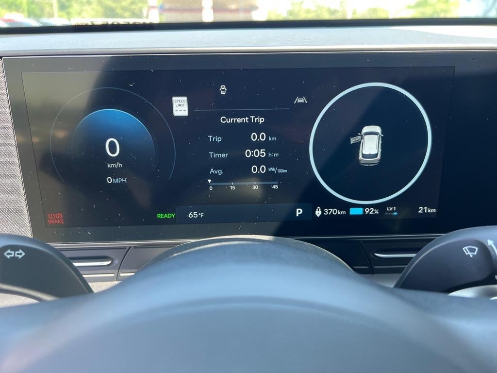 2025 Hyundai KONA ELECTRIC SEL