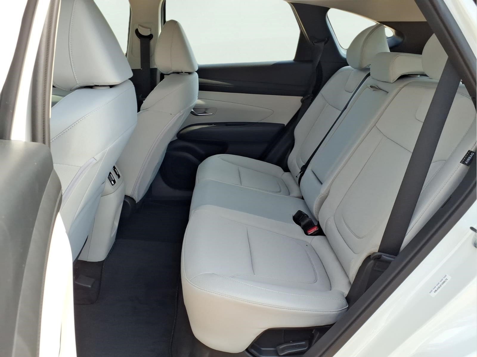 2026 Hyundai TUCSON HYBRID SE