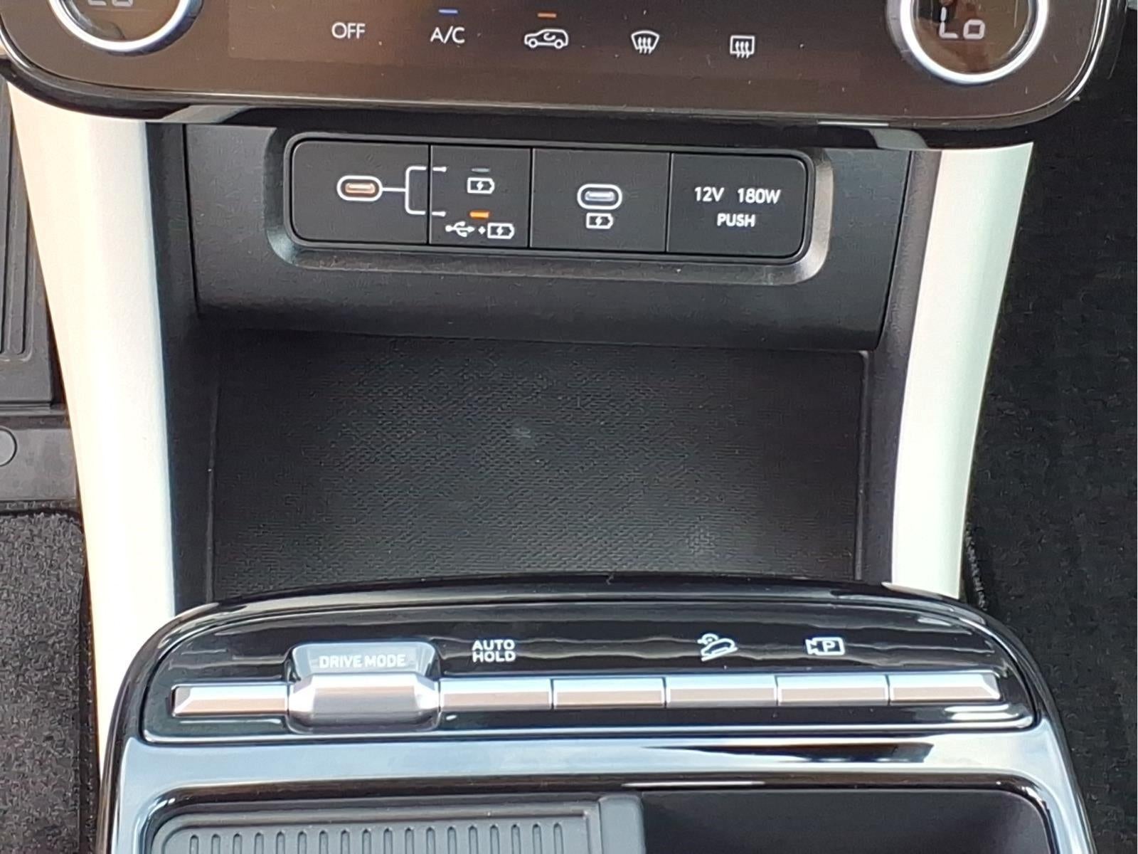 2026 Hyundai TUCSON HYBRID SE