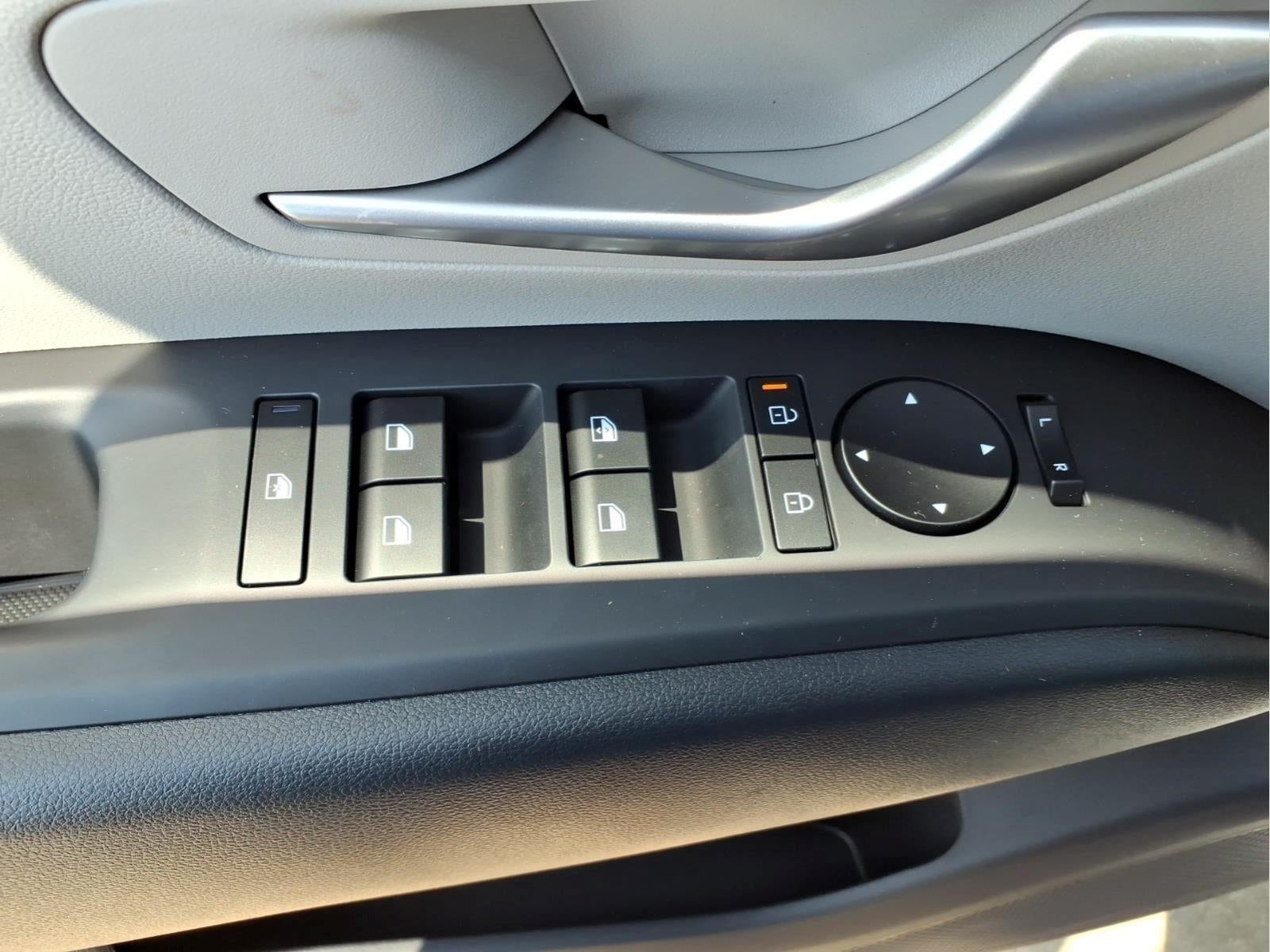 2026 Hyundai TUCSON HYBRID SE