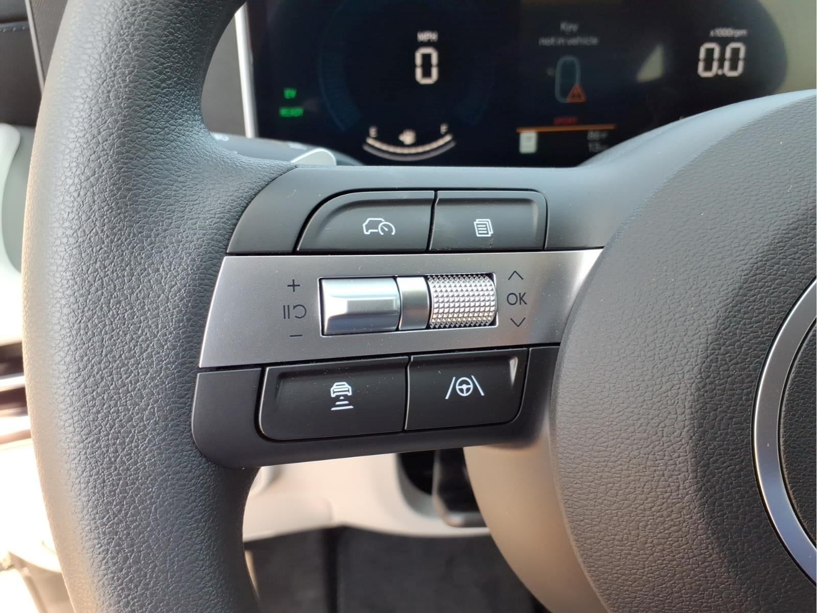2026 Hyundai TUCSON HYBRID SE