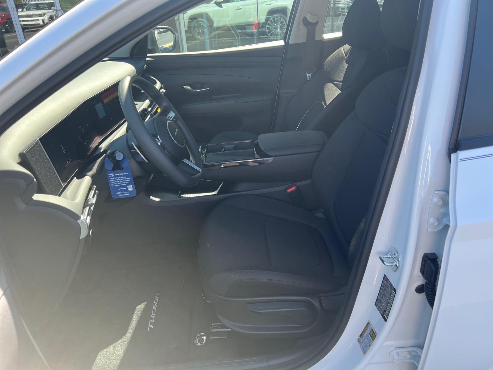 2026 Hyundai TUCSON HYBRID Blue SE