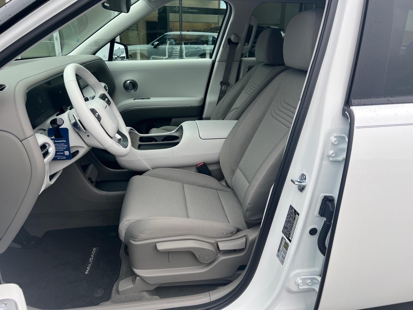 2026 Hyundai PALISADE SE